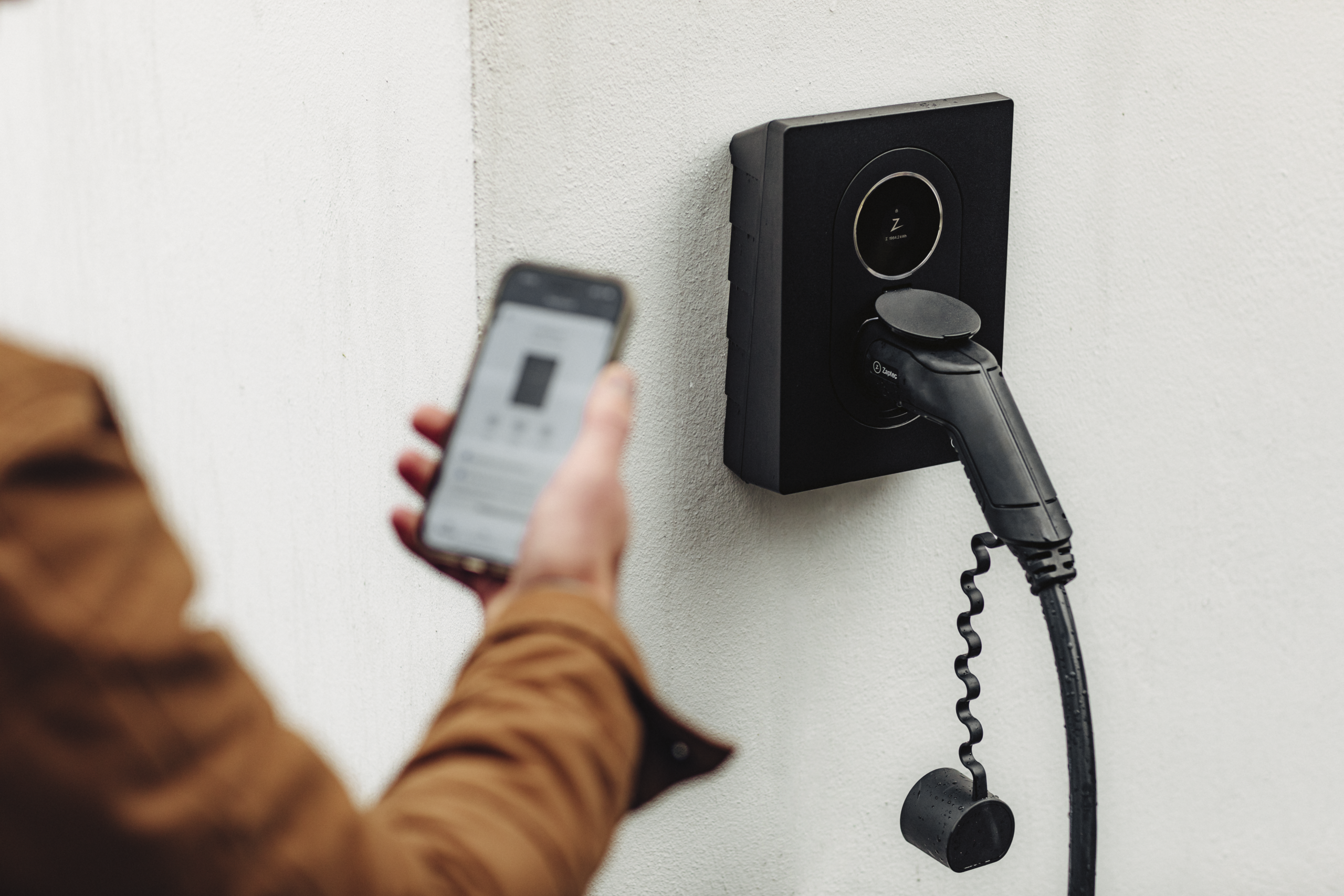 ZAPTEC GO 2, Asphalt Black - Bild 2